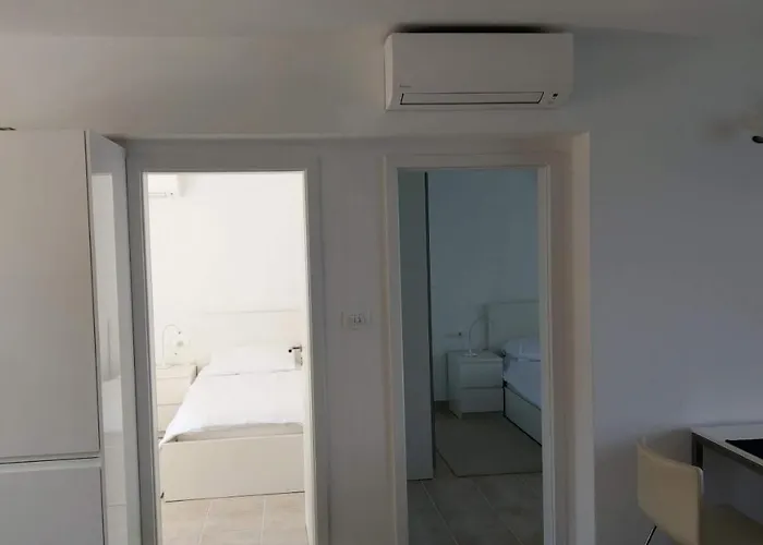 Mira Apartman *