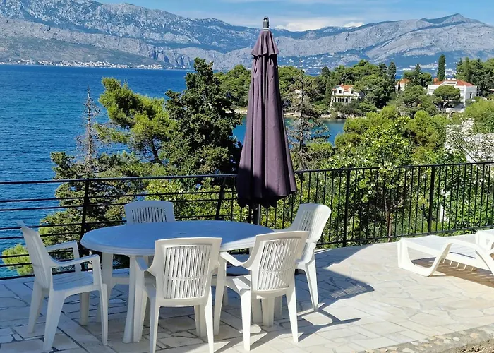 Mira Apartman