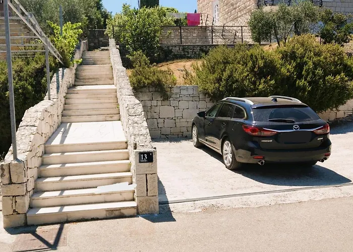 Mira Apartmán Splitska